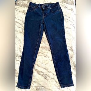 Maurices High Rise Jeggings Medium Short